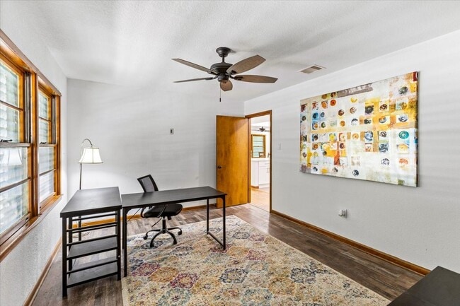 Building Photo - 4827 Ave Q 1/2