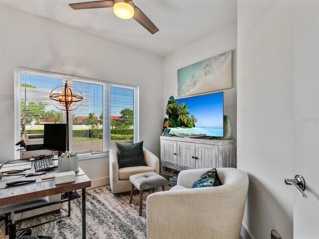 Building Photo - 5018 63rd Dr W