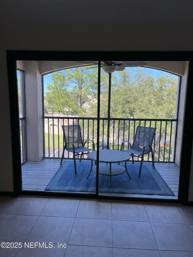 Building Photo - 425 Timberwalk Ct