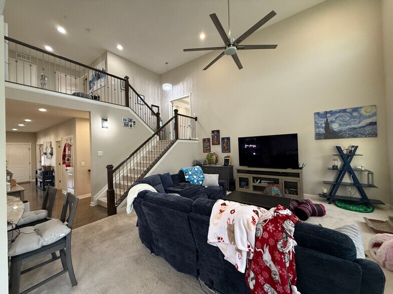 Building Photo - 4881 Royal Birkdale Dr