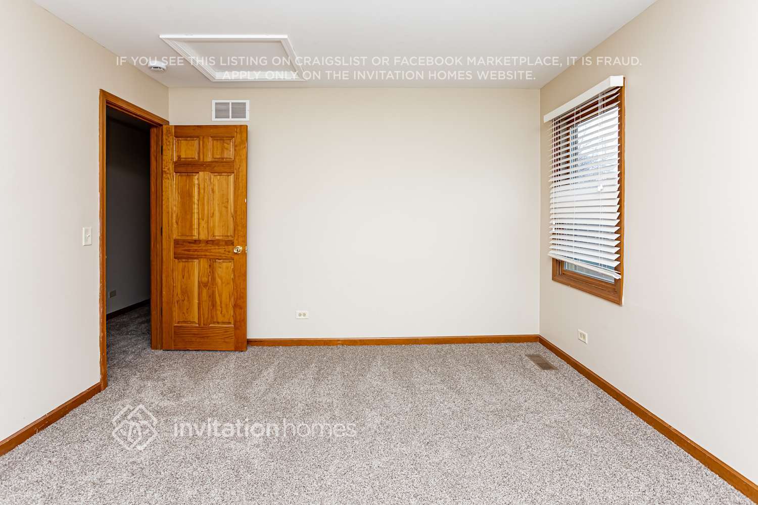 Building Photo - 1870 Ridgemont Ct