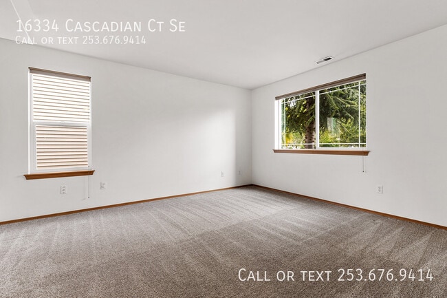Building Photo - 16334 Cascadian Ct SE
