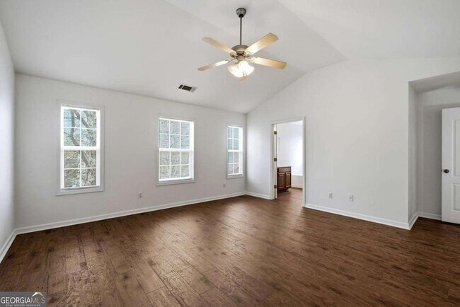 Building Photo - 6425 White Walnut Way