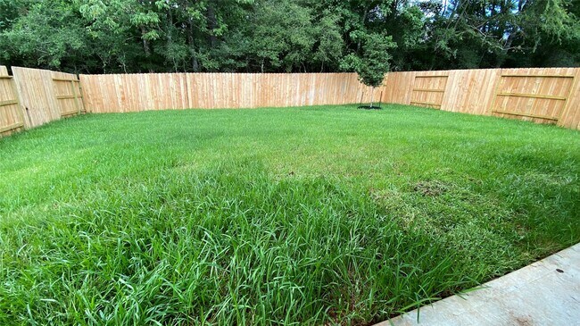 Building Photo - 7059 Silverleaf Oak St