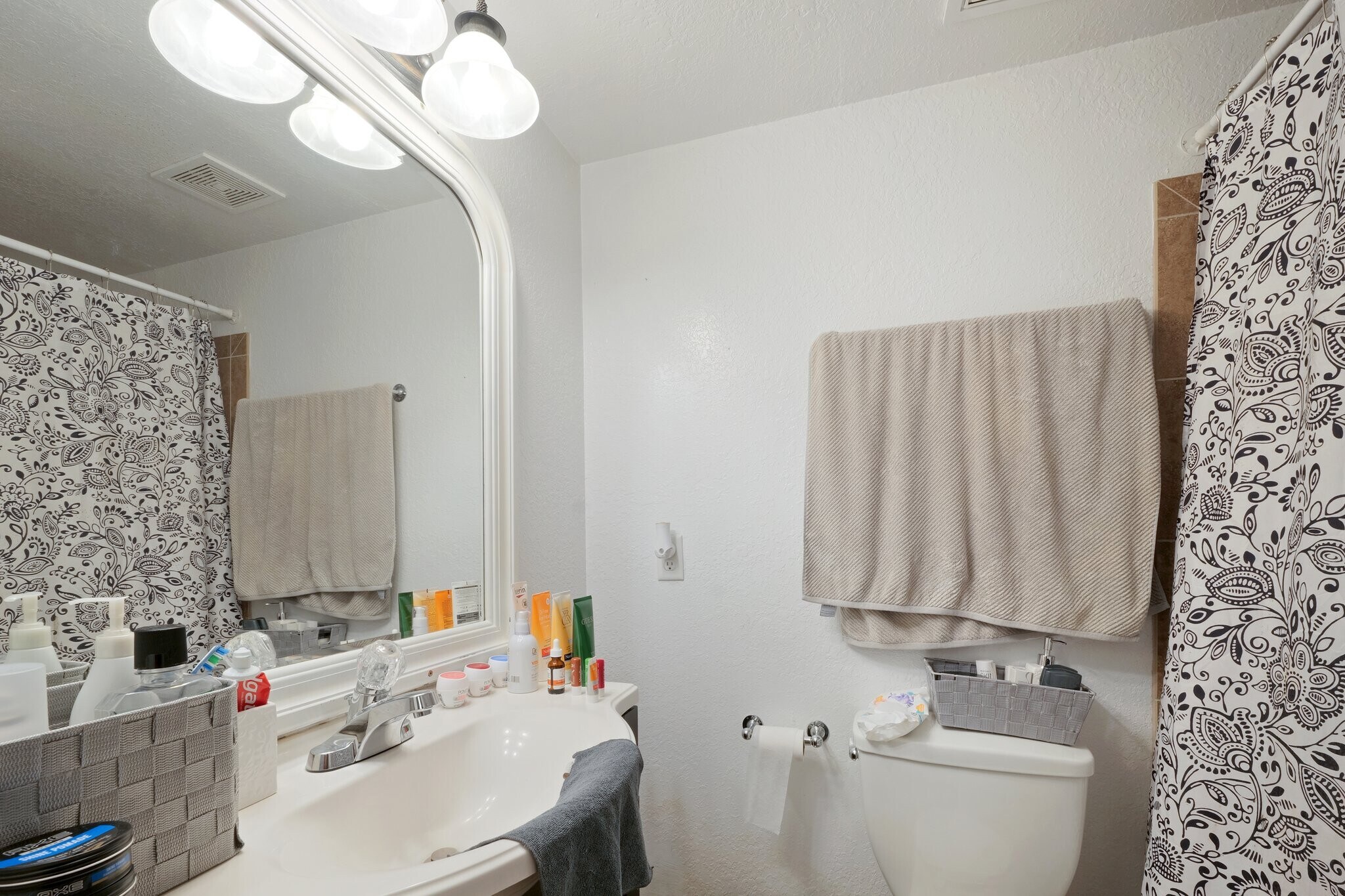 Building Photo - 2507 Hidden Cove Ct