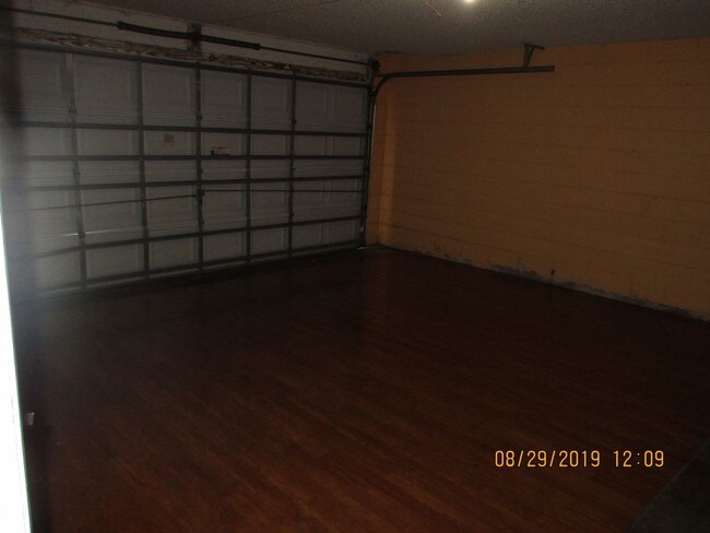 Building Photo - 3249 Cottonwood Ct