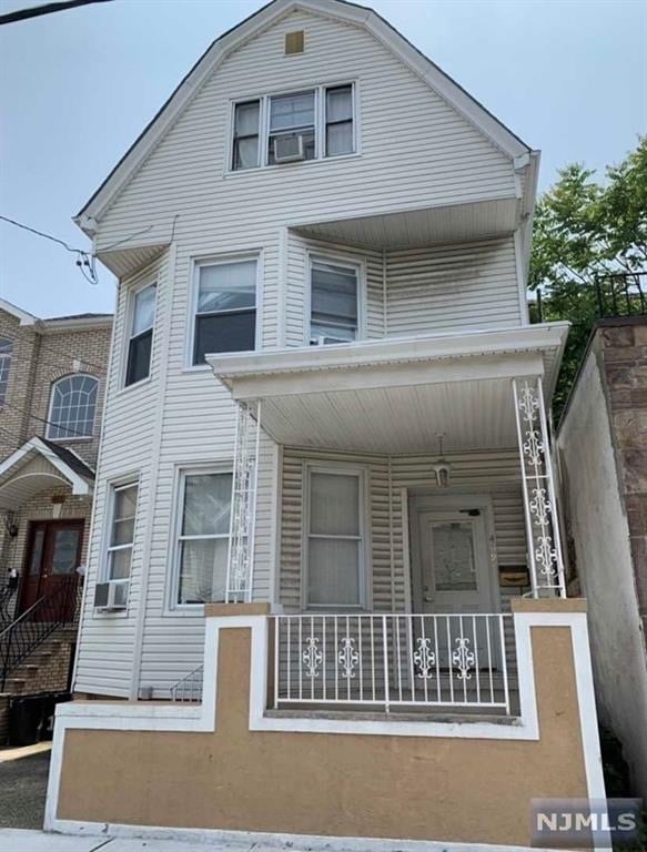 Building Photo - 409 Cleveland Ave