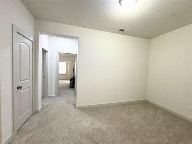 Building Photo - 4825 Paddock Trl
