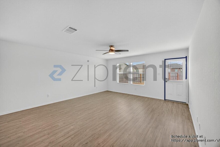Building Photo - 809 Riviera Ct