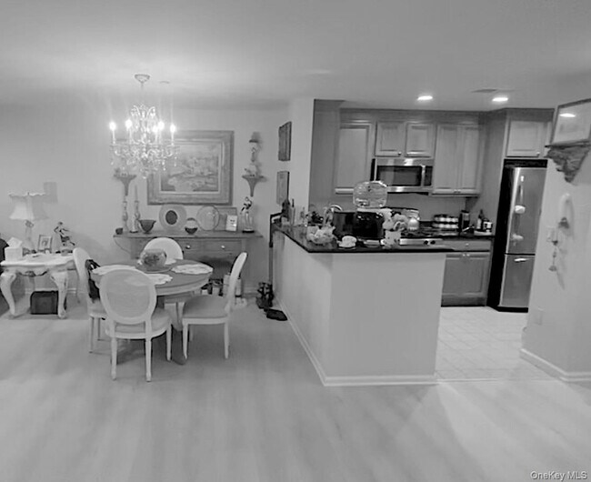 Building Photo - 1321 Round Pointe Dr