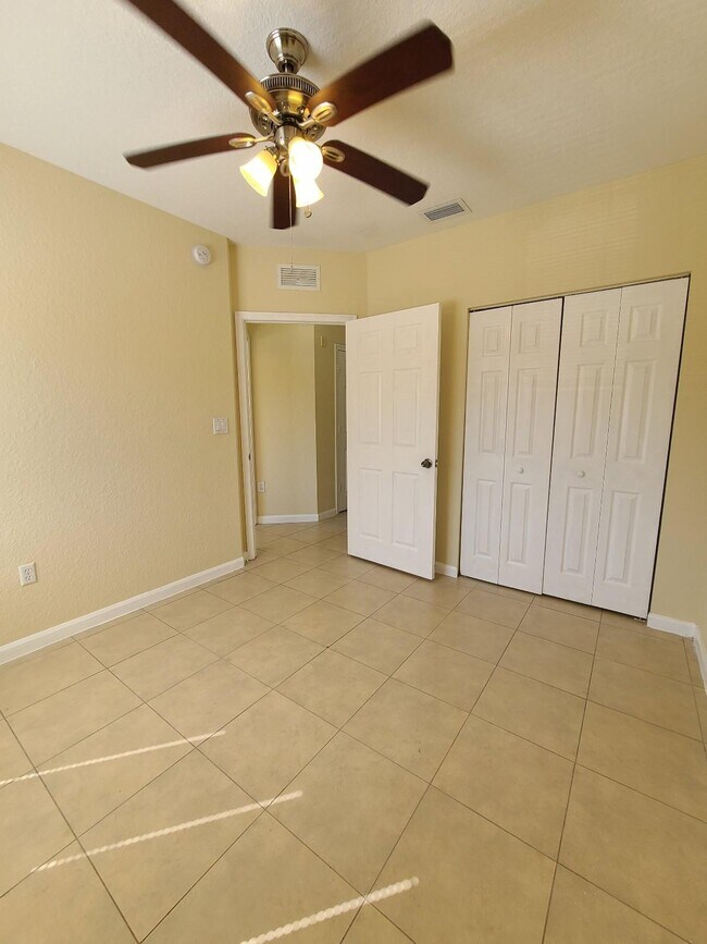 1133 Golden Lakes Blvd 1133 Golden Lakes Blvd West Palm Beach FL