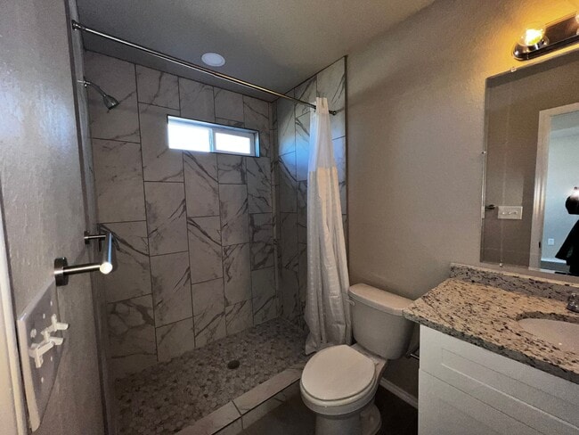 Building Photo - Modern 3BR Townhome w/ Garage, Private Yard & No Carpet – Built 2022