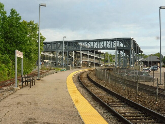Building Photo - 360 Neponset St