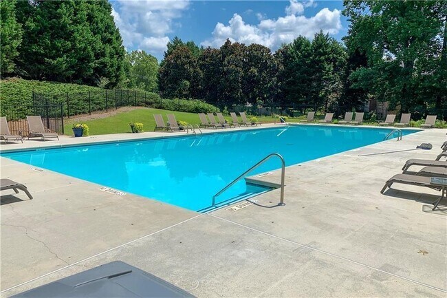 Building Photo - 2060 Fife Ridge Ct