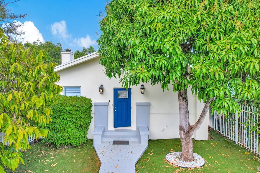 Building Photo - 37 NW 47th St