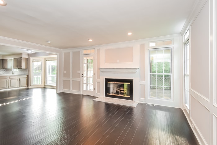 Building Photo - 1502 Oakmoor Pl