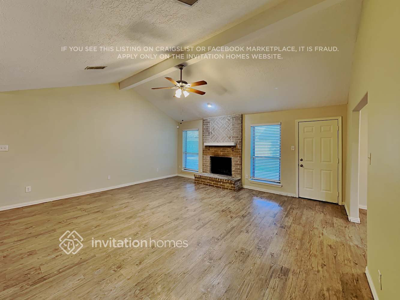 Building Photo - 10202 Staghill Dr