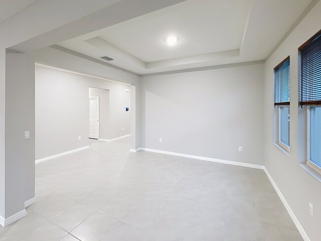 Building Photo - 13014 Willow Grove Dr