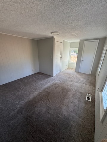 Building Photo - 302 Sunny Ln