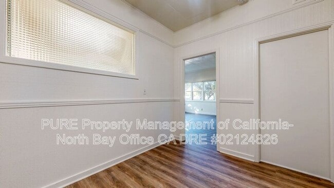 Building Photo - 1430 Sonoma Ave