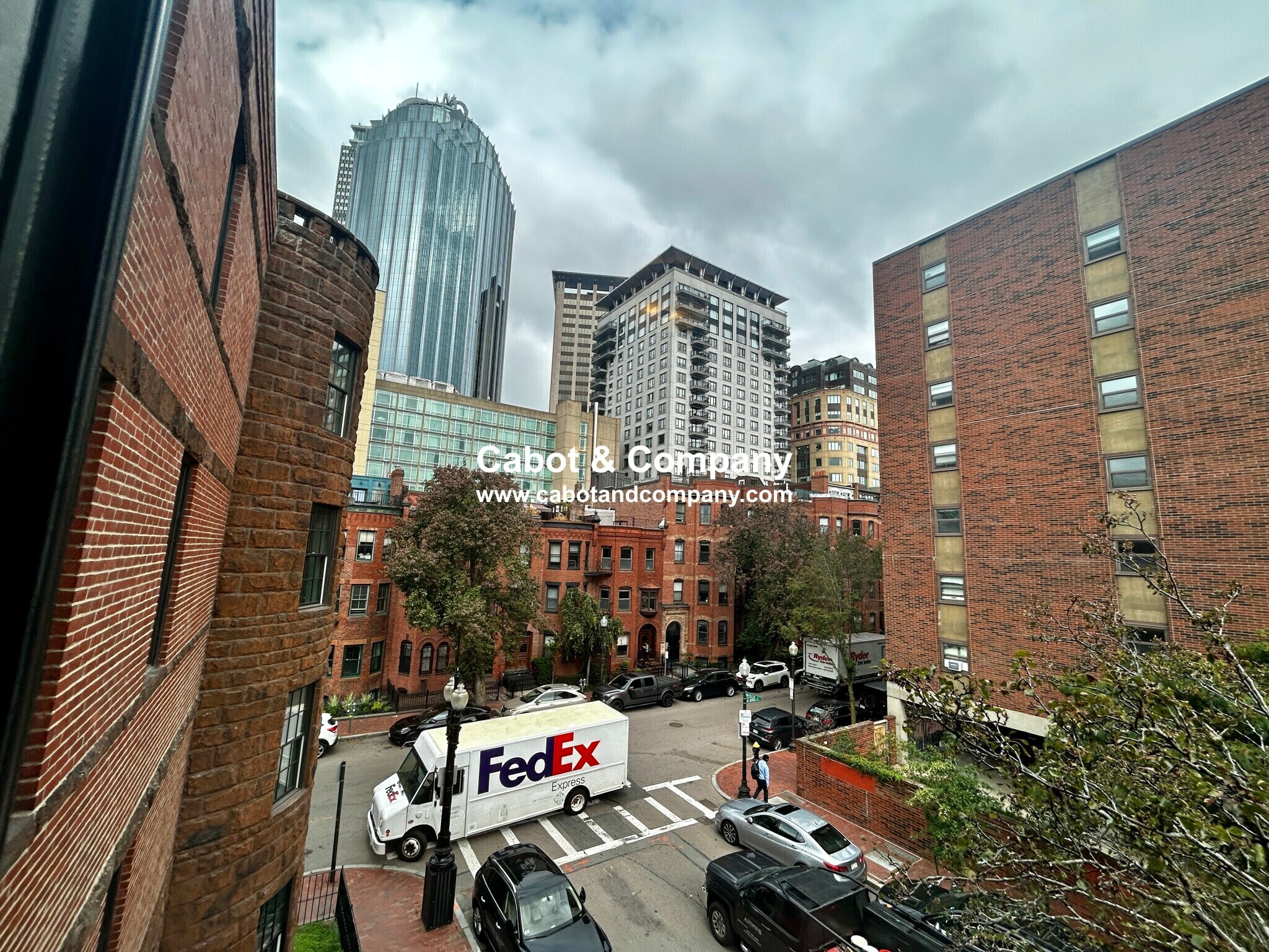 Building Photo - 88 Saint Botolph St