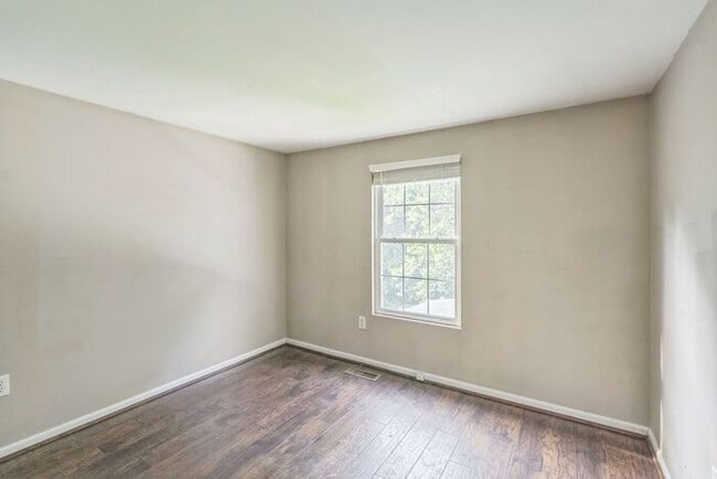 Building Photo - 4588 Grebe Pl