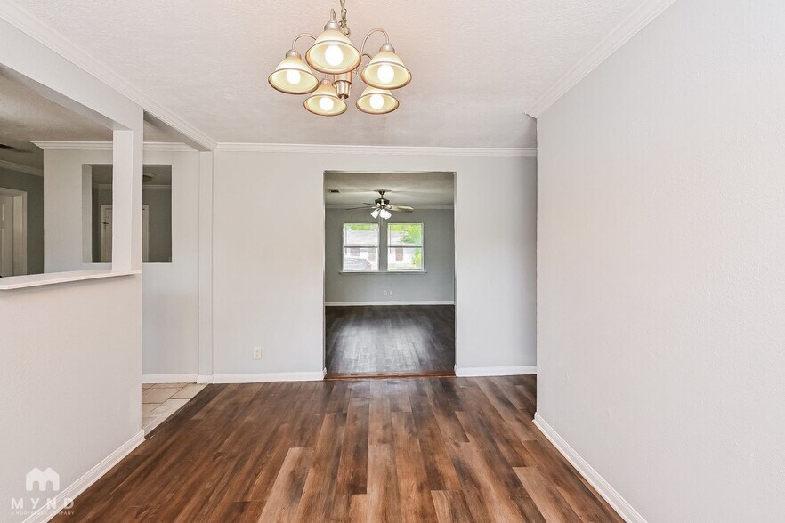 Building Photo - 4418 Tareyton Ln