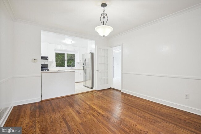 Building Photo - 2926 Kanawha St NW