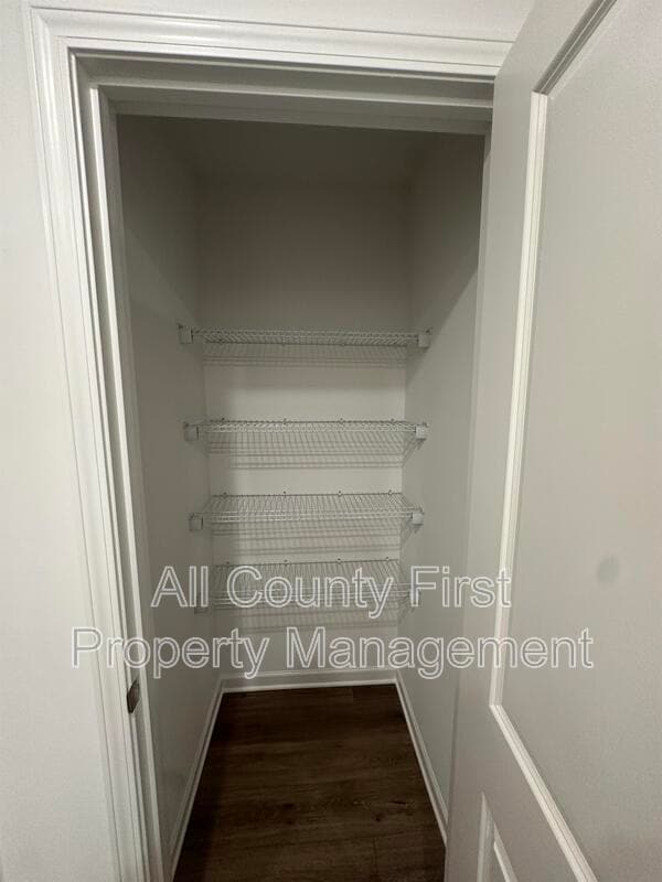Building Photo - 2555 Adventure Wy