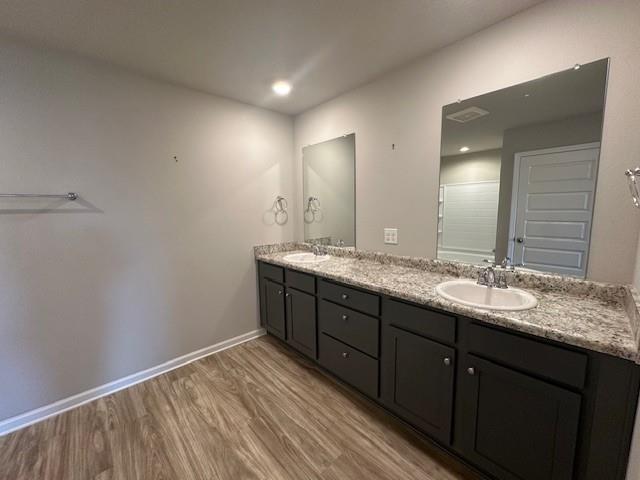 Building Photo - 2553 Windmere Dr E