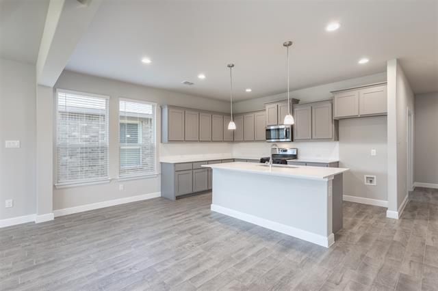 Building Photo - 14621 Bootes Dr