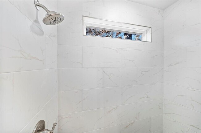 Building Photo - 3 Ceres Cir