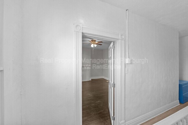 Building Photo - 3053 Brereton St