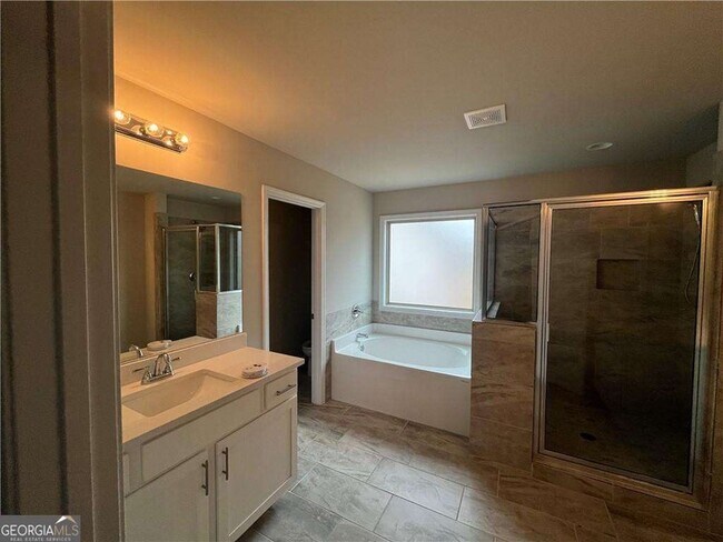 Building Photo - 408 Elkhorn Gln Ct