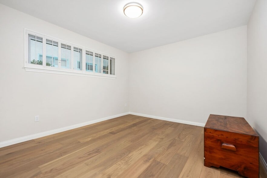 Building Photo - 6204 S Corning Ave