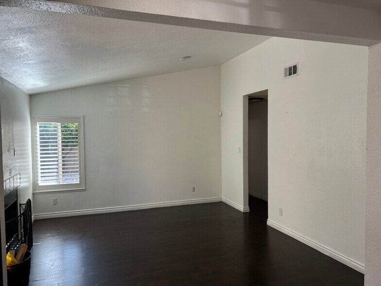 Building Photo - 1558 Arrow Creek Dr