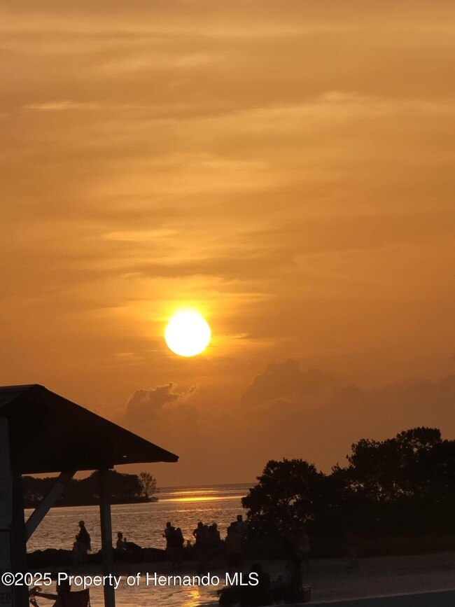 Building Photo - 773 NE 9th St