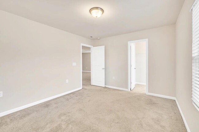 Building Photo - 4 Bedroom Single Family Homes for Rent