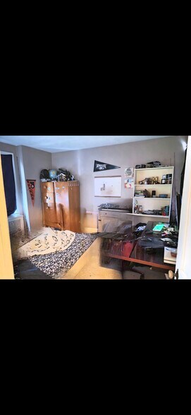 Building Photo - 2409 N Broom St