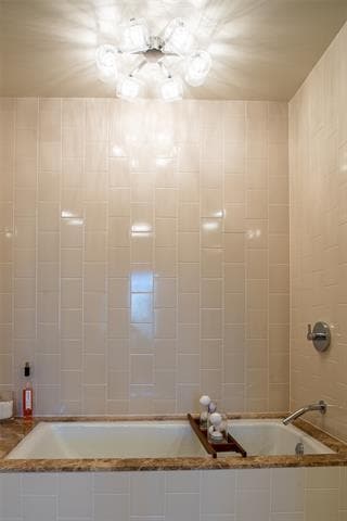 Building Photo - 2323 N Houston St