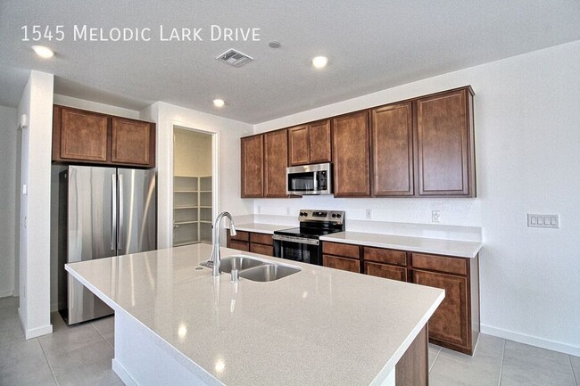 Building Photo - 1545 Melodic Lark Dr