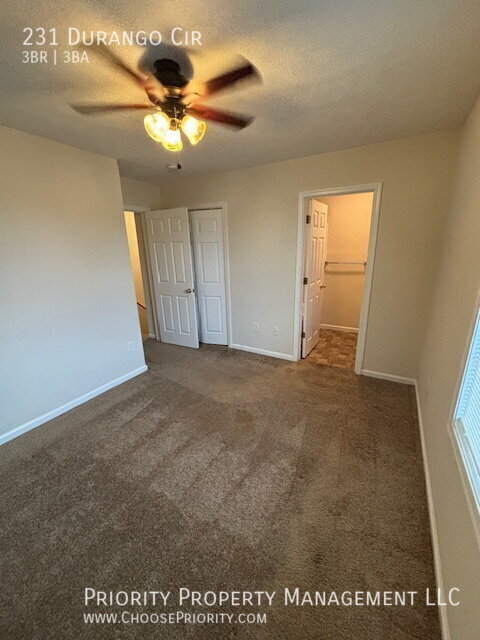 Building Photo - 231 Durango Cir