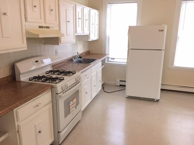 Building Photo - 10 Buckley Ave