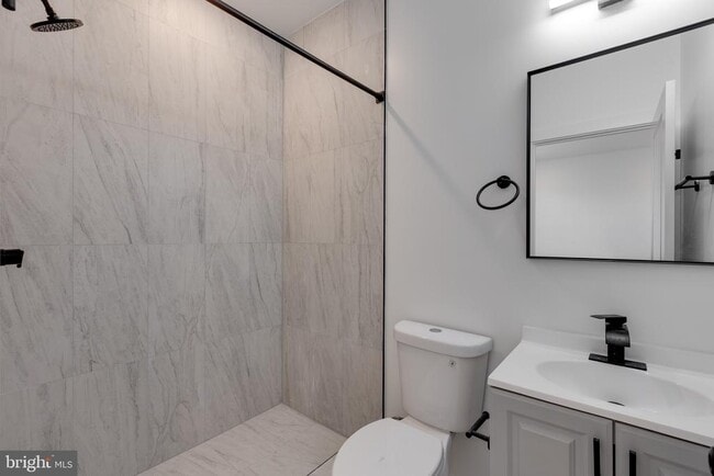 Building Photo - 2234 N Franklin St