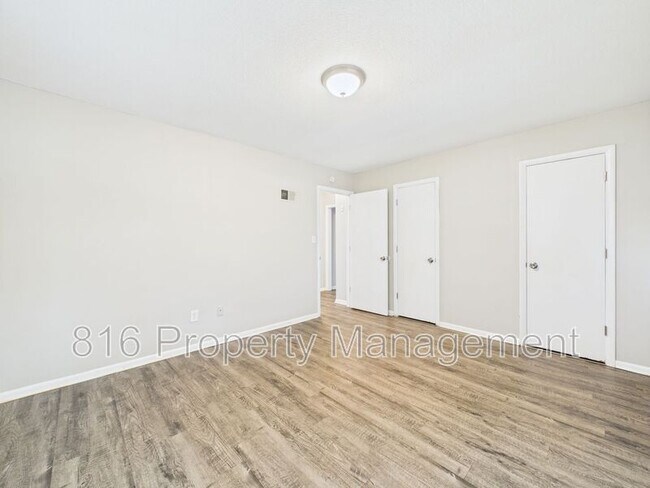 Building Photo - 8030 Campbell St