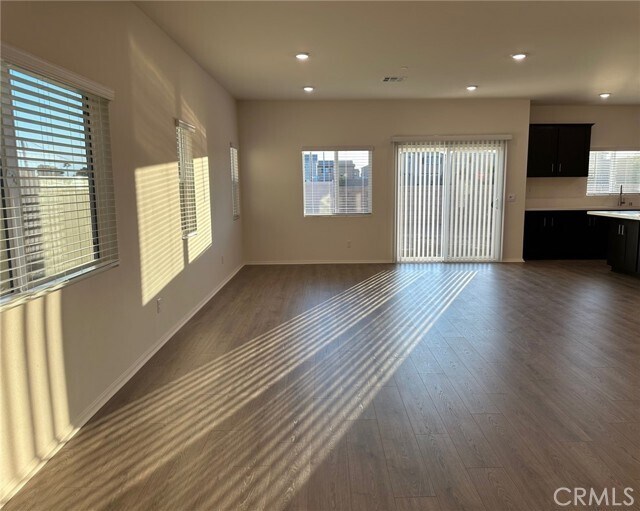 Building Photo - 14173 Cielo St
