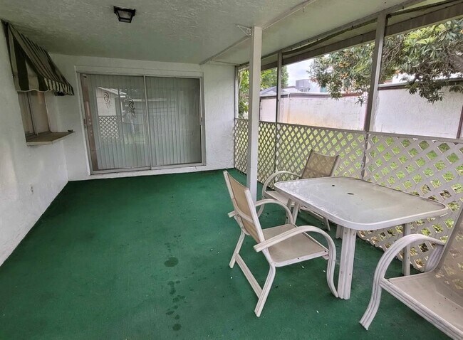 Building Photo - 12411 Partridge Hill Row