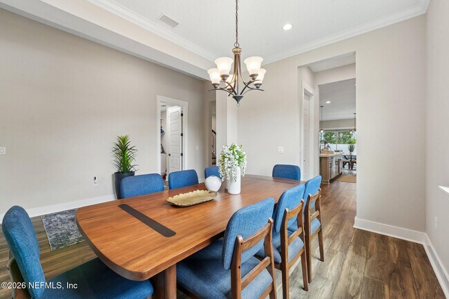 Building Photo - 10223 Silverbrook Trl