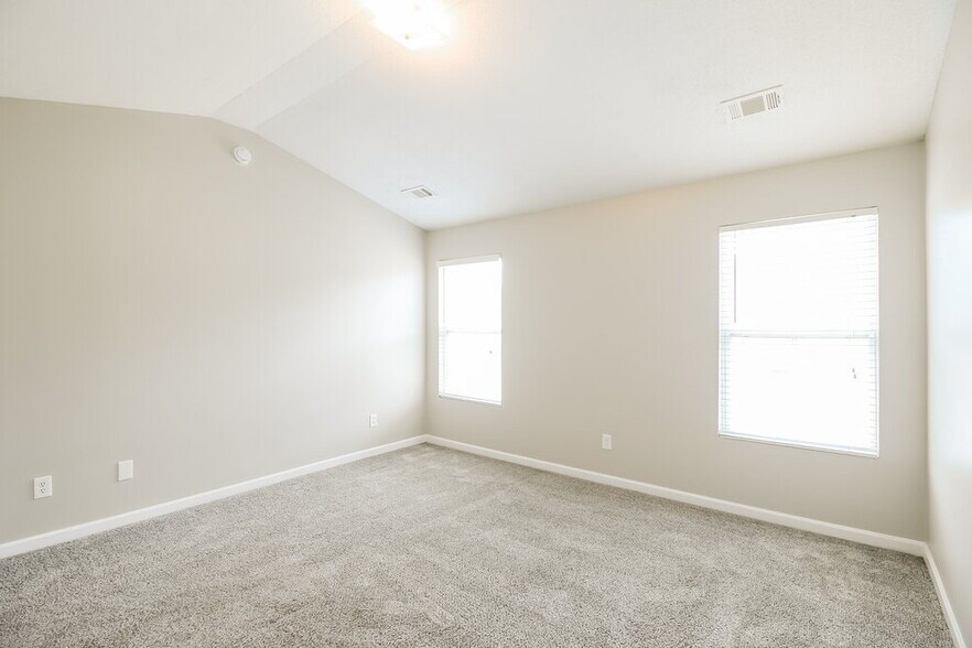 Building Photo - 2285 Bigwood Trl