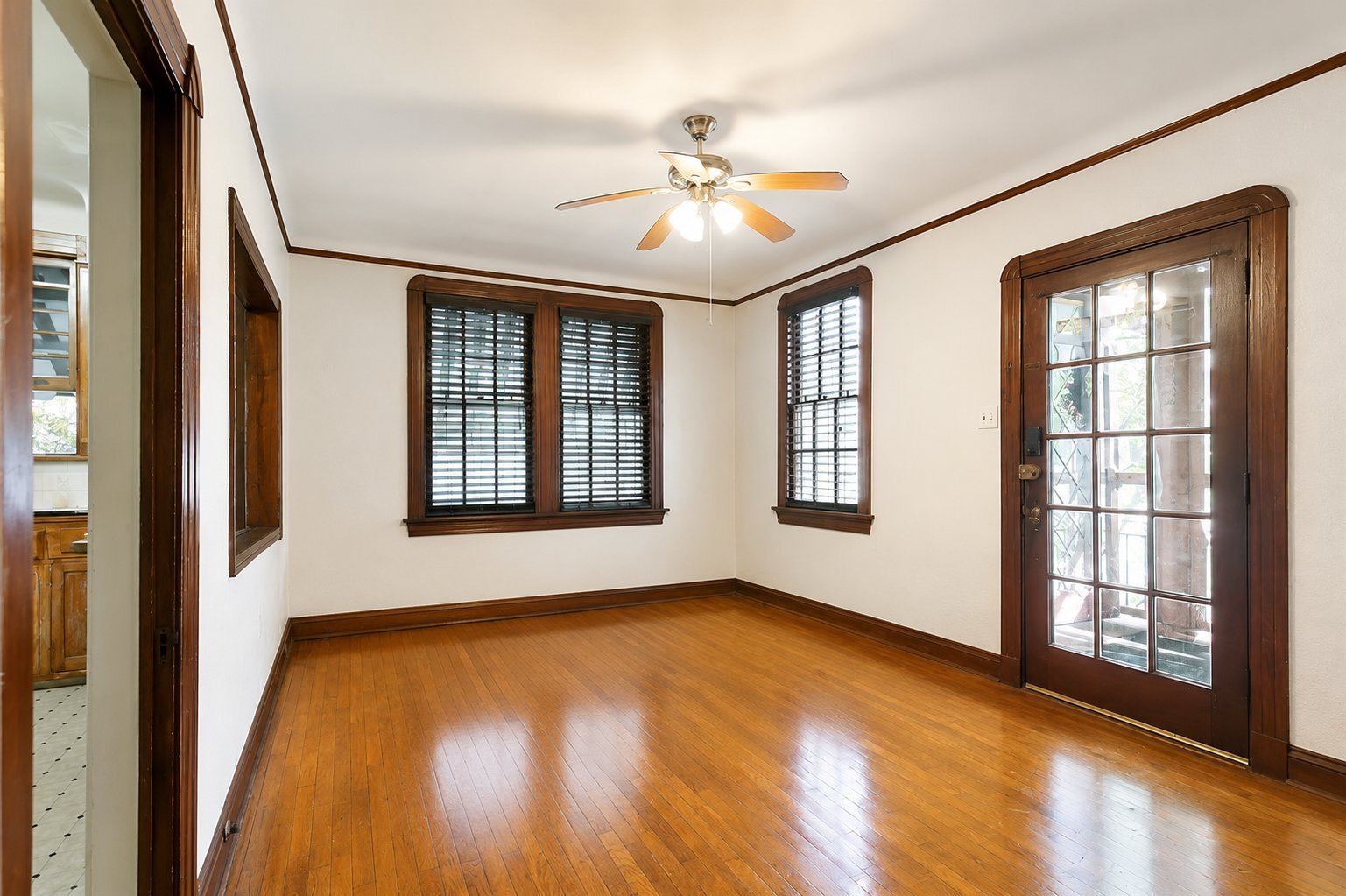 Building Photo - 724 Evelina St